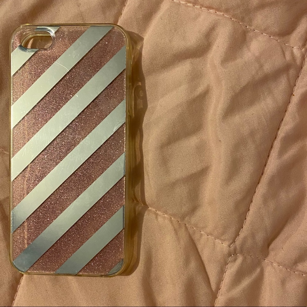 🥀IPHONE SE CASE - Picture 2 of 7